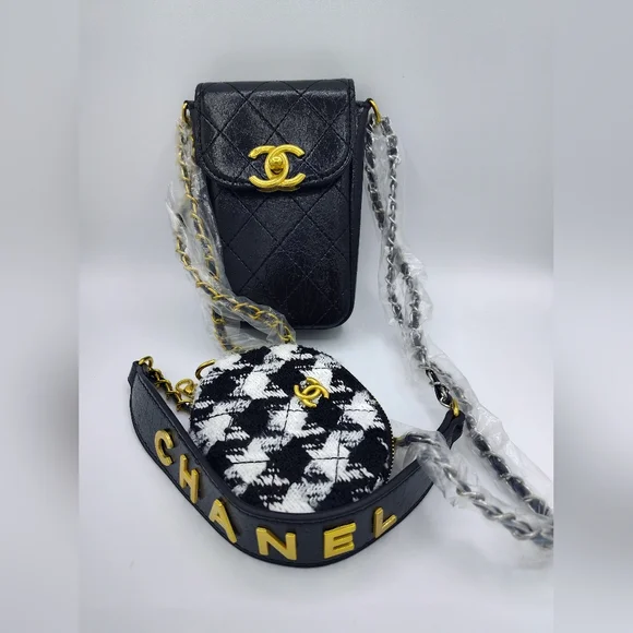 CHANEL Makeup Quilted Mini Crossbody iPhone  Phone Pouch Tweed Coin Case NIB - Picture 4 of 12